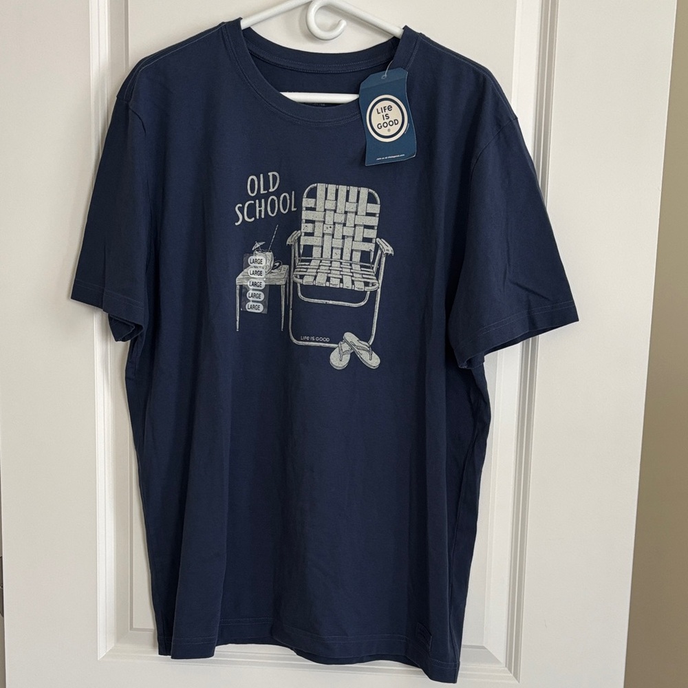 Life Is Good Navy ‘Old School' Lawn Chair Graphic Tee
